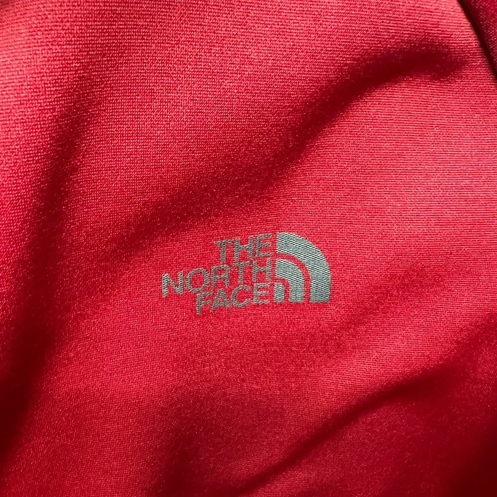 North Face‎ zip up hoodie
